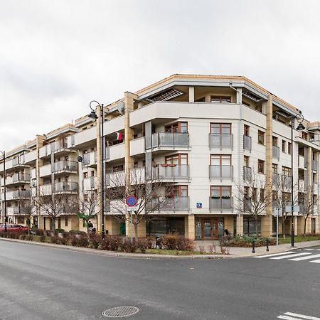 Apartamento Superapart Wilanowska 7, "Pet-Friendly With Elevator & Parking" Varsovia Exterior foto
