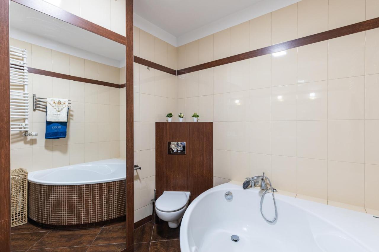 Apartamento Superapart Wilanowska 7, "Pet-Friendly With Elevator & Parking" Varsovia Exterior foto